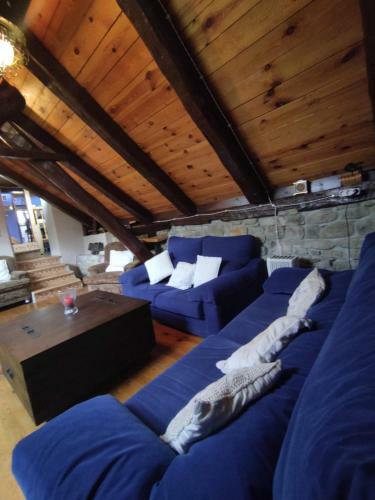 Borau - Casa 150m2 Con Jard�n Y Barbacoa