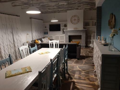 Agroturismo Casa Rural "garnacha De Borja"