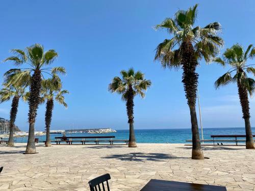 Apartamento Blanes Old Town: 2 Blocks/2 Min Walk To The Beach