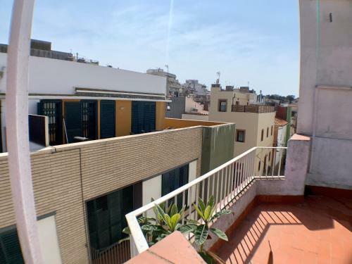 Apartamento Blanes Old Town: 2 Blocks/2 Min Walk To The Beach