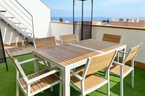 Apartamento �tico Con Vistas Al Mar A Un Paso Del Centro