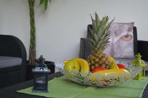 Apartamento Green-beautiful Modern Apt With Balcony & Garden
