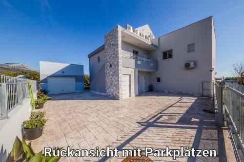 Ferienhaus Elias Nikola
