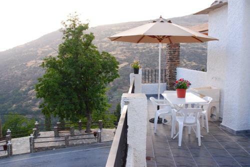 Agroturismo Alojamiento Rural La Ermita Bubion