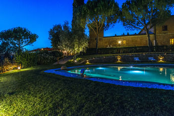 Hotel Castello Di Leonina(.)