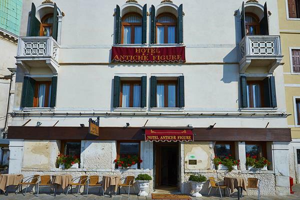 Hotel Antiche Figure