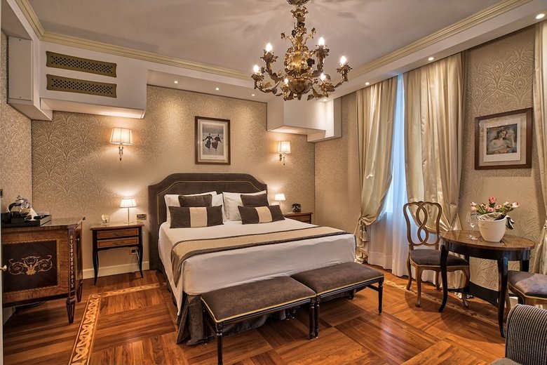Hotel Londra Palace