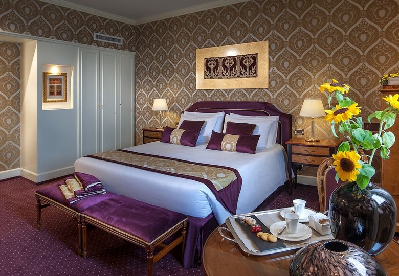 Hotel Londra Palace