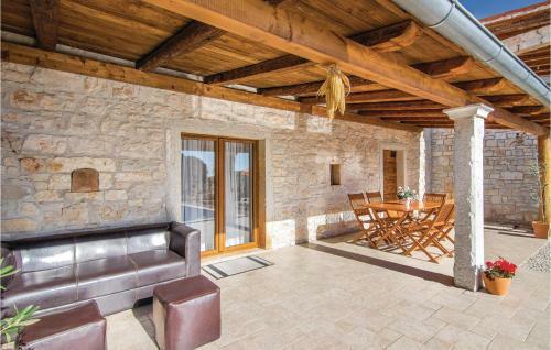 Holiday Home Porec Katun