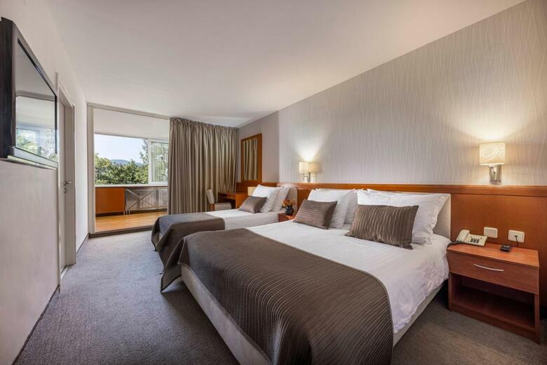 Hotel Jezero - Plitvice Lakes National Park