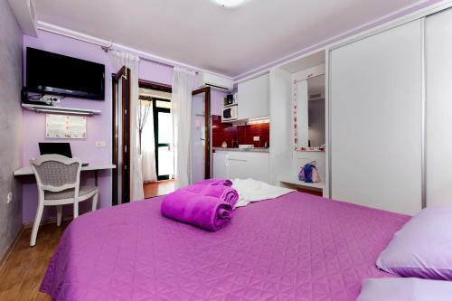 Hostal Apartments And Rooms Villa Dea