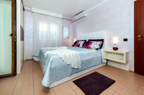 Hostal Apartments And Rooms Villa Dea