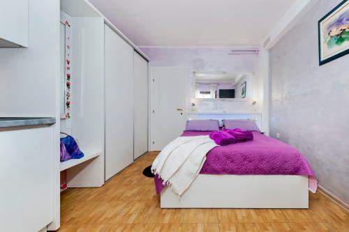 Hostal Apartments And Rooms Villa Dea