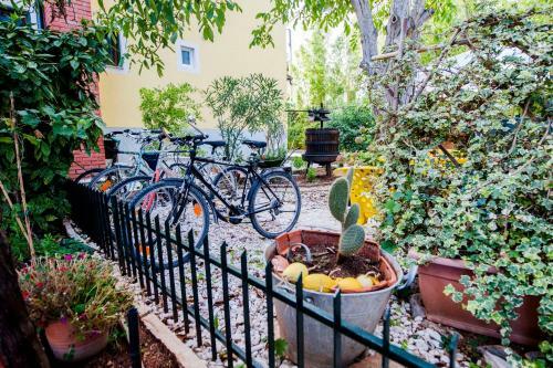 Hostal Apartments And Rooms Villa Dea