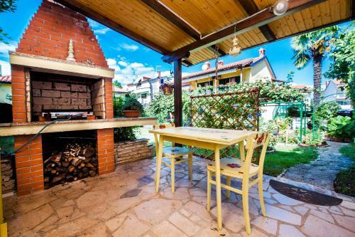 Hostal Apartments And Rooms Villa Dea