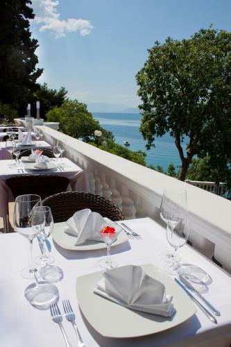 Hotel Vali