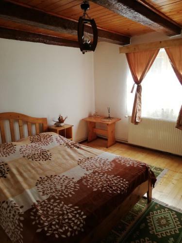 Rustic Rooms