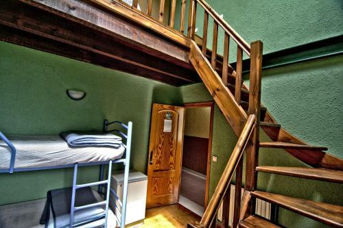 Albergue Juvenil De Bustiello