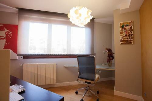 Apartamento Piso Moderno, C�ntrico Y Con Garaje.
