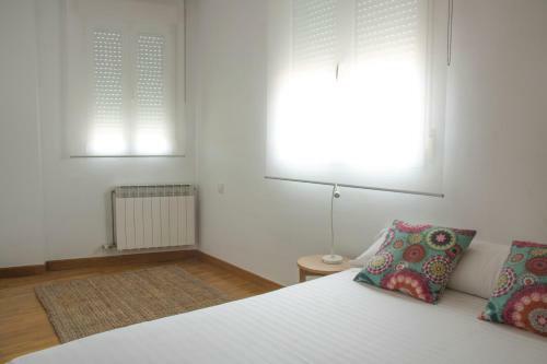 Apartamento La Puebla Parking Gratis