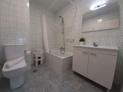 Do�a Lupe Beach Apartment