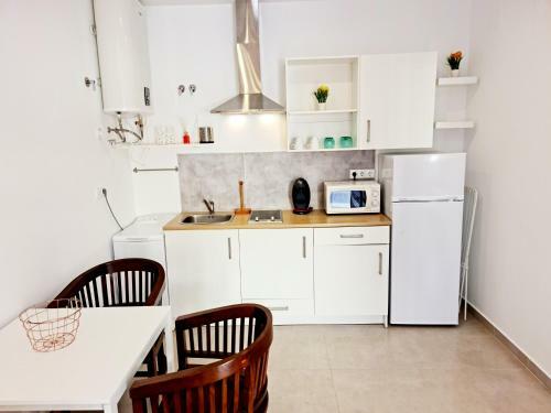Apartamento Estudios Tisifone