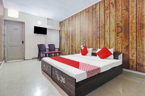 Oyo 80773 Hotel King