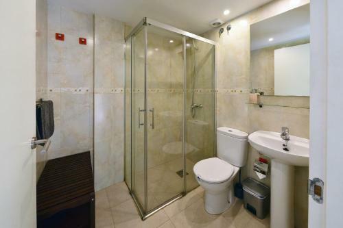 Apartamento Con Jardincito En El Centro De Cadaqu�s