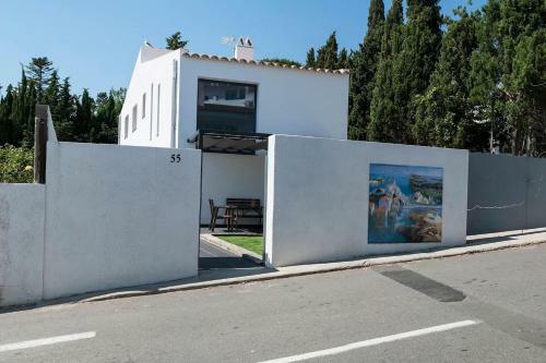 Apartamento Luminoso En El Centro De Cadaqu�s