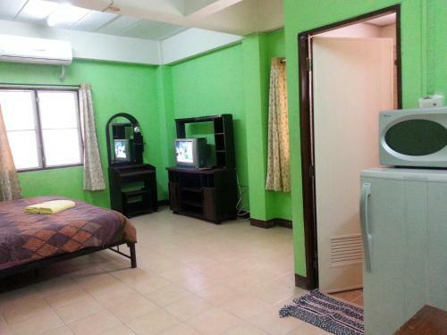 Hostal Roong-arun Apartment