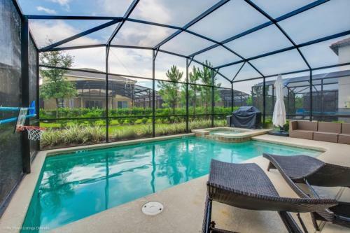 New Luxurious 6 Bedroom Solterra Villa With Pool Villa