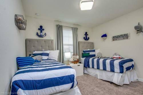 New Luxurious 6 Bedroom Solterra Villa With Pool Villa