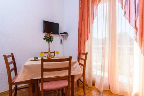 Apartments Neve
