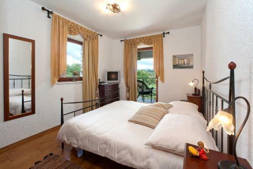 Hostal Villa Castello Rausch