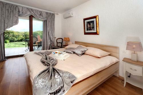 Hostal Villa Castello Rausch