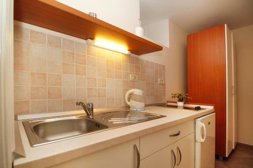 Apartments Caralipeo