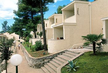Studio Apartments Laguna Bellevue