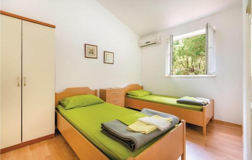 Holiday Home Put Zuke I