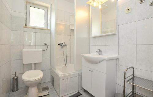 Holiday Home Put Zuke I