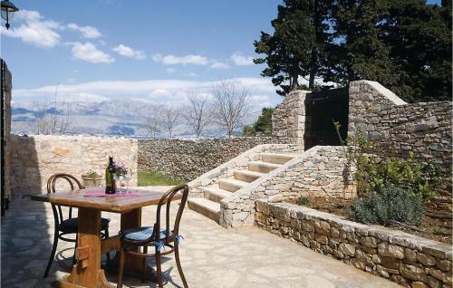 Holiday Home Lovrecina Bb