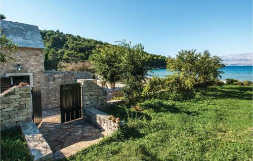 Holiday Home Lovrecina Bb