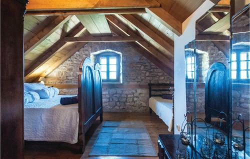 Holiday Home Lovrecina Bb