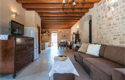 Holiday Home Lovrecina Bb