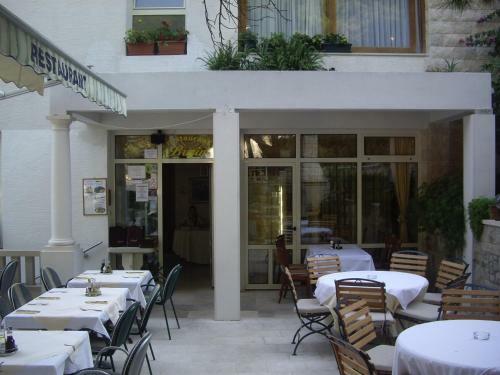 Bed & Breakfast Villa Petra