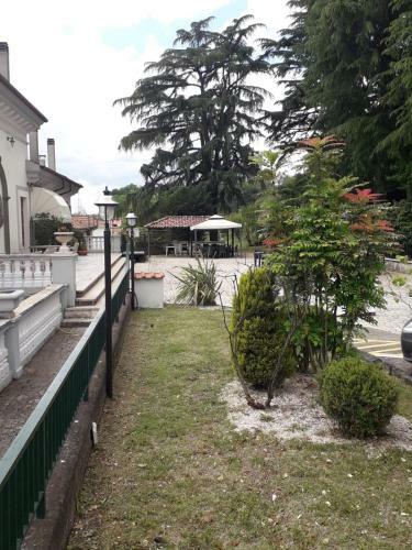 Hostal La Tenuta Di Bacco