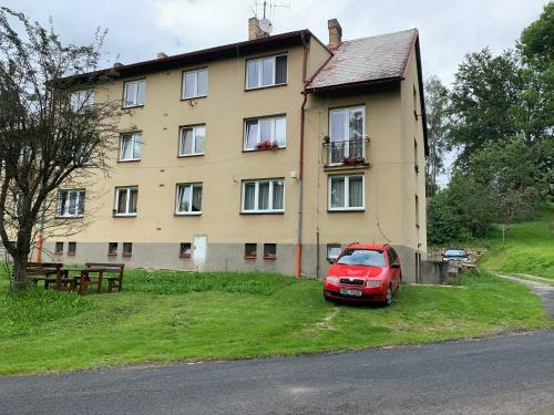 Apartamento Cel� Byt ?elnava