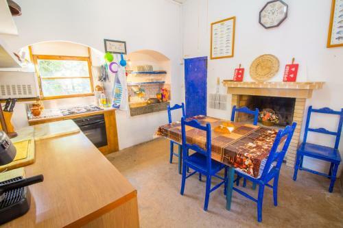 Authentic Fisherman's House On The Seafront