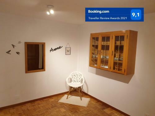 C�ntrico, Amplio Y Bonito Apartamento En Cambados