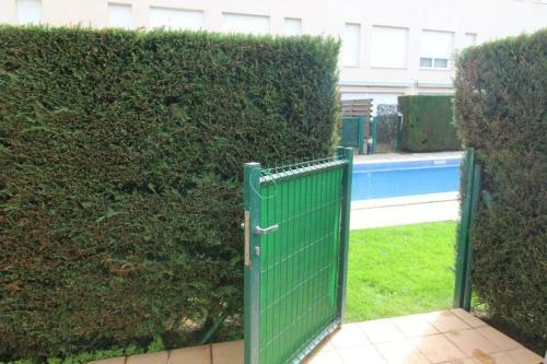 Apartamento D�plex Amb Piscina Comunit�ria
