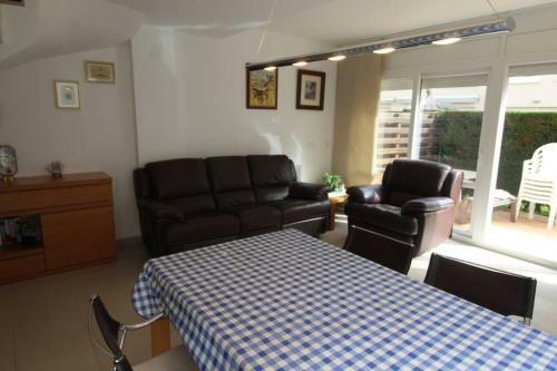 Apartamento D�plex Amb Piscina Comunit�ria